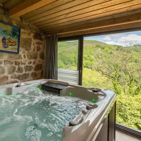 La Calade D'hotes & Espace Bien-etre 3*
